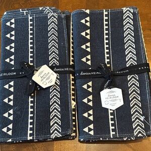 Danica Heirloom Blue Patterned Placemats x8